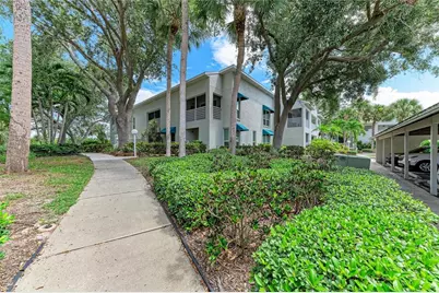 309 108th Street W #309, Bradenton, FL 34209 - Photo 2