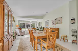 8012 Camminare Dr, Sarasota, FL 34238 - Photo 18