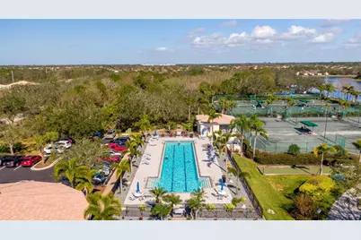8012 Camminare Drive, Sarasota, FL 34238 - Photo 40