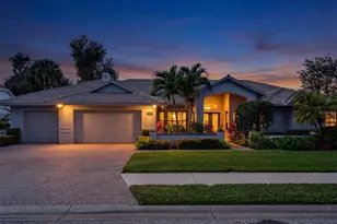 8455 Woodbriar Dr, Sarasota, FL 34238 - Photo 10
