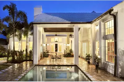 1740 S Orange Avenue, Sarasota, FL 34239 - Photo 2