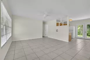 516 Laurel Rd W, Nokomis, FL 34275 - Photo 6