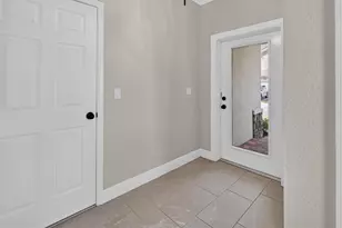 968 NE Trailside Run, Port Saint Lucie, FL 34983 - Photo 6