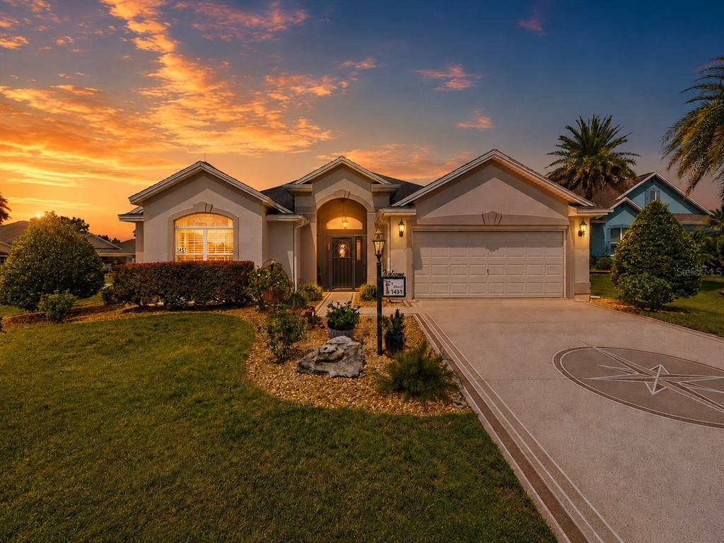 1451 Luckett Ct main architectural view