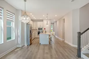 2546 Fireflag Ln, Sarasota, FL 34232 - Photo 16