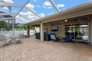 586 Oak Bay Dr, Osprey, FL 34229 - Photo 28