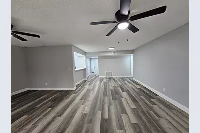 1720 Glenhouse Drive #328, Sarasota, FL 34231 - Photo 4