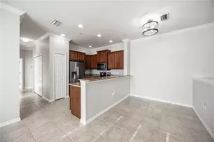 7927 Limestone Ln, Sarasota, FL 34233 - Photo 8
