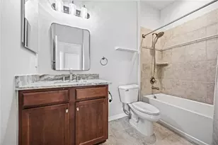 7927 Limestone Ln, Sarasota, FL 34233 - Photo 16