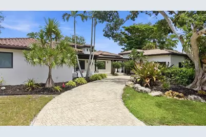 829 Idlewild Way, Sarasota, FL 34242 - Photo 2