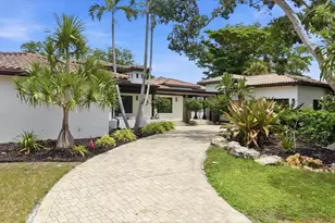 829 Idlewild Way, Sarasota, FL 34242 - Photo 2