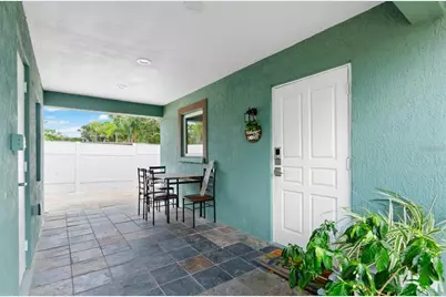 2598 Wood Street, Sarasota, FL 34237 - Photo 6