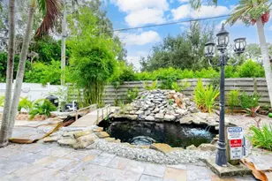 2598 Wood St, Sarasota, FL 34237 - Photo 42