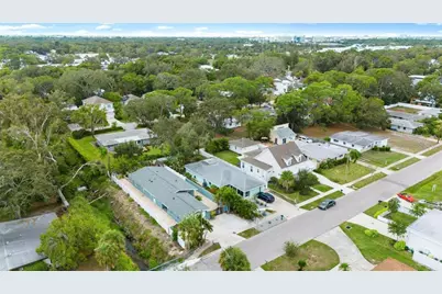 2598 Wood Street, Sarasota, FL 34237 - Photo 48