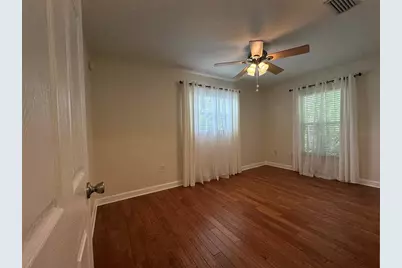 1915 51st Avenue E, Bradenton, FL 34203 - Photo 16
