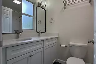 1915 51st Ave E, Bradenton, FL 34203 - Photo 14