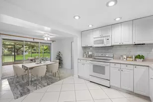 3031 Kirby Ln, Sarasota, FL 34234 - Photo 6