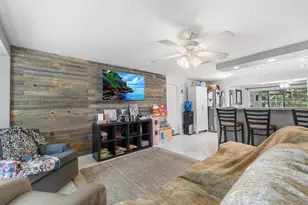 3031 Kirby Ln, Sarasota, FL 34234 - Photo 24
