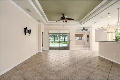 8910 Stone Harbour Loop, Bradenton, FL 34212 - Photo 4