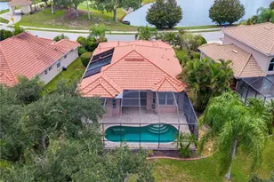 8910 Stone Harbour Loop, Bradenton, FL 34212 - Photo 2