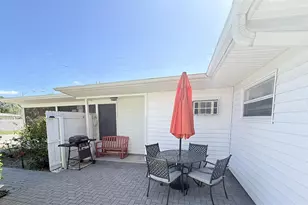 828 S Tuttle Ave, Sarasota, FL 34237 - Photo 16