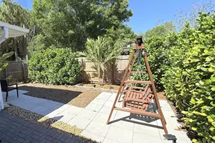 828 S Tuttle Ave, Sarasota, FL 34237 - Photo 20