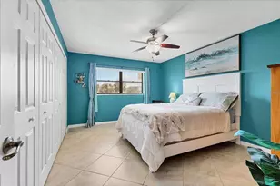 8776 Midnight Pass Rd, Sarasota, FL 34242 - Photo 20