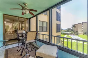 8776 Midnight Pass Rd, Sarasota, FL 34242 - Photo 24