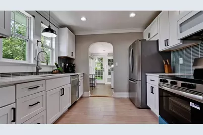 2914 9th Avenue W, Bradenton, FL 34205 - Photo 14