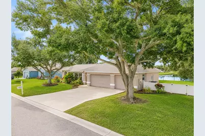 6305 61st Street E, Palmetto, FL 34221 - Photo 2