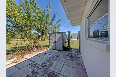 317 Hillview Road, Venice, FL 34293 - Photo 32