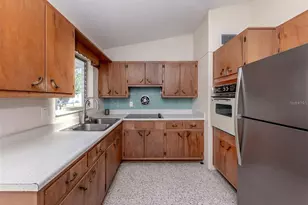 317 Hillview Rd, Venice, FL 34293 - Photo 18
