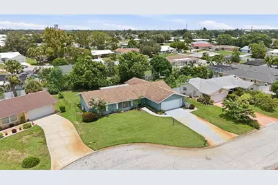 7402 13th Avenue W, Bradenton, FL 34209 - Photo 4