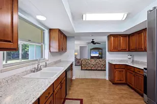 7402 13th Ave W, Bradenton, FL 34209 - Photo 18