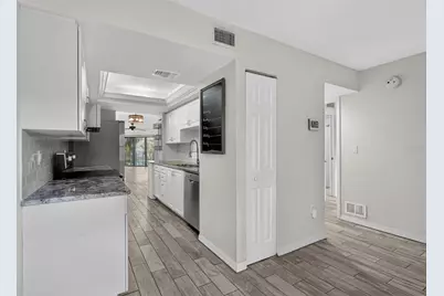 204 3rd Street W #103, Bradenton, FL 34205 - Photo 6