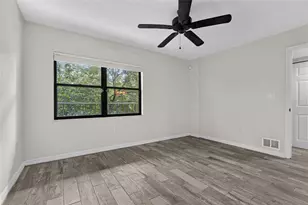204 3rd St W, Bradenton, FL 34205 - Photo 32