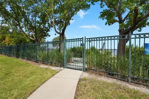 204 3rd St W, Bradenton, FL 34205 - Photo 48
