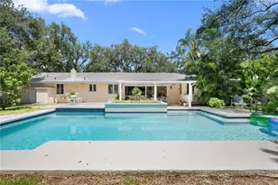 1722 North Dr, Sarasota, FL 34239 - Photo 32