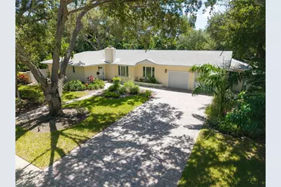 1722 North Drive, Sarasota, FL 34239 - Photo 2