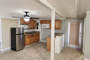 2006 Beneva Rd, Sarasota, FL 34232 - Photo 4