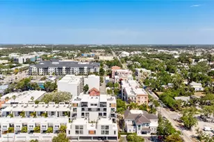 1558 4th St, Sarasota, FL 34236 - Photo 32