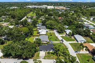 4875 Northwood Ave, Sarasota, FL 34231 - Photo 8