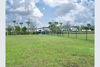 8504 Snowfall Street, Sarasota, FL 34241 - Photo 42