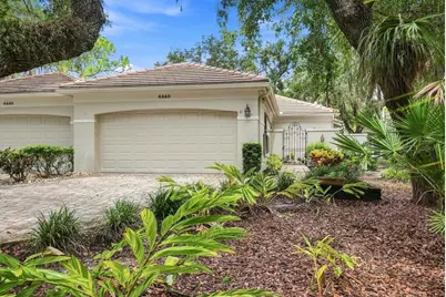 4449 Oakley Greene #1, Sarasota, FL 34235 - Photo 2