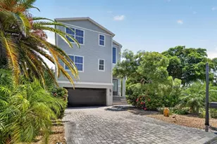 6330 Laguna Dr, Longboat Key, FL 34228 - Photo 8