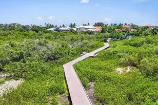 6330 Laguna Dr, Longboat Key, FL 34228 - Photo 80