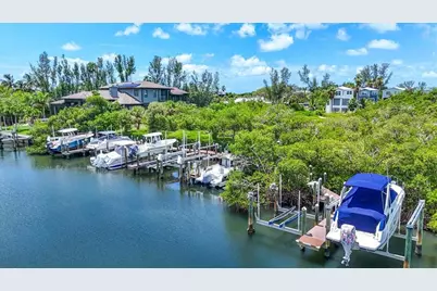 6330 Laguna Drive, Longboat Key, FL 34228 - Photo 86