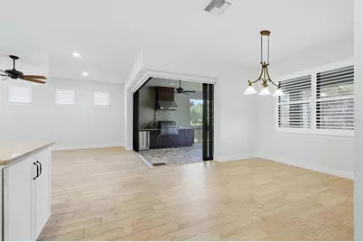 16714 Ellsworth Avenue, Bradenton, FL 34202 - Photo 12