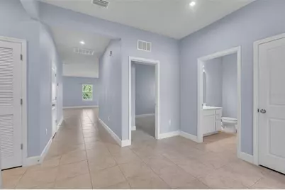 9810 Eventide Trail, Parrish, FL 34219 - Photo 4