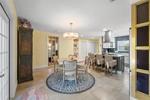771 Indian Beach Cir, Sarasota, FL 34234 - Photo 14